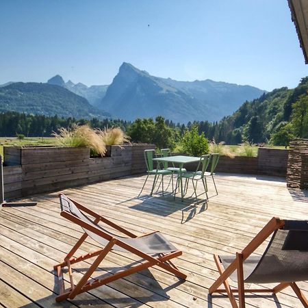 Duplex 2 Chambres Avec Grande Terrasse, Animaux Acceptes, A Samoens - Fr-1-642-77 Exterior photo
